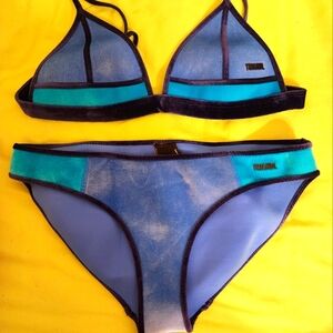 Triangle swimming suit size s